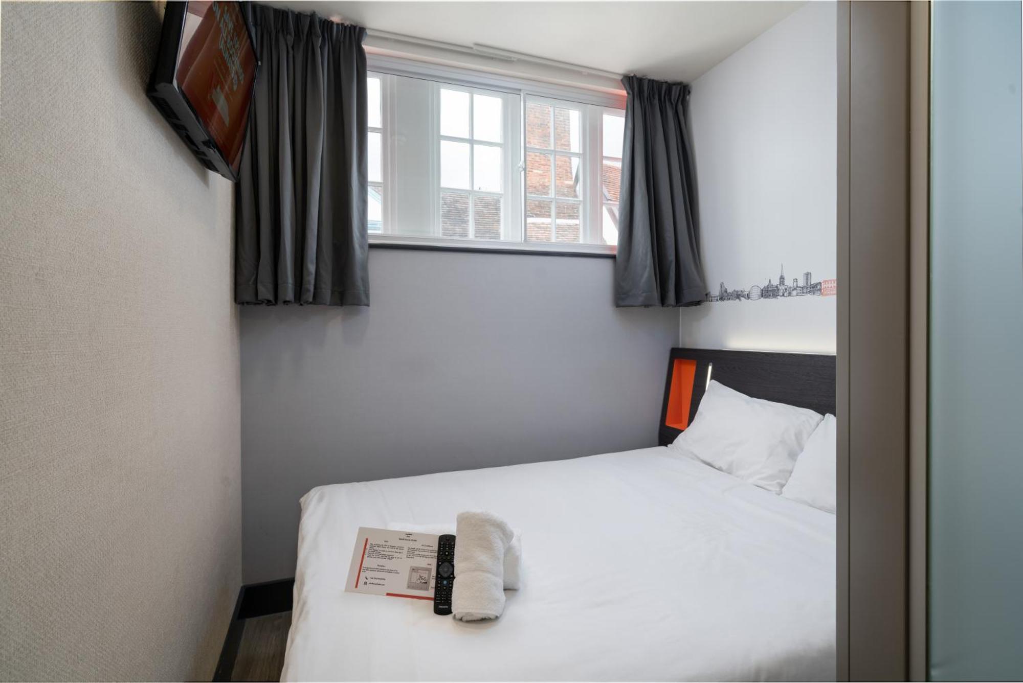 Easyhotel Ipswich Buitenkant foto